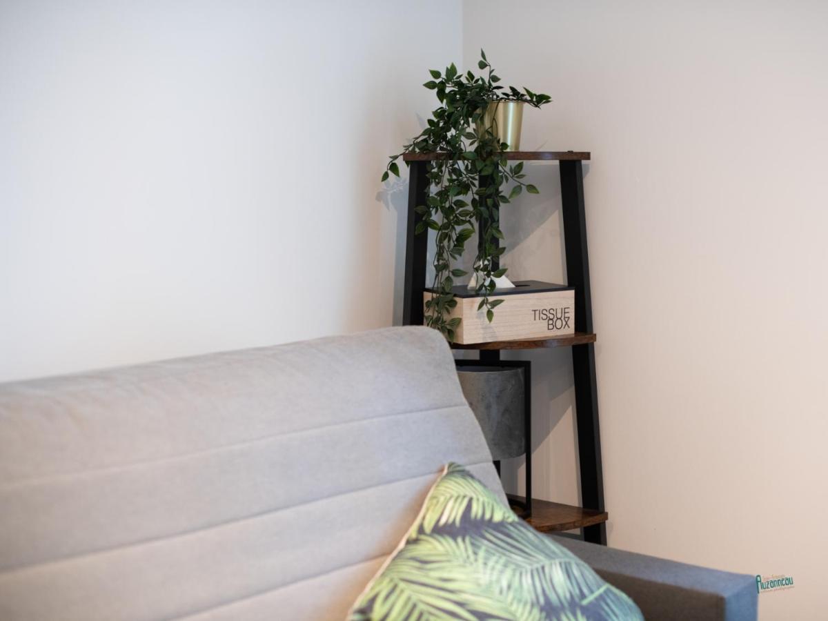 Naturel : Studio Calme Et Agreable Les Bordes Екстериор снимка